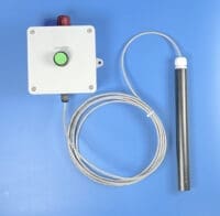 Alarm box with liquid level probe